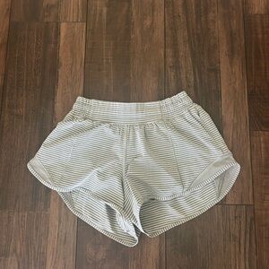 Lululemon hotty hot shorts.